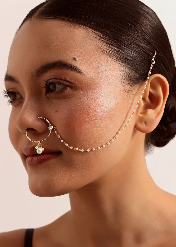 Gold And White Kundan Nose Ring In Mix Metal