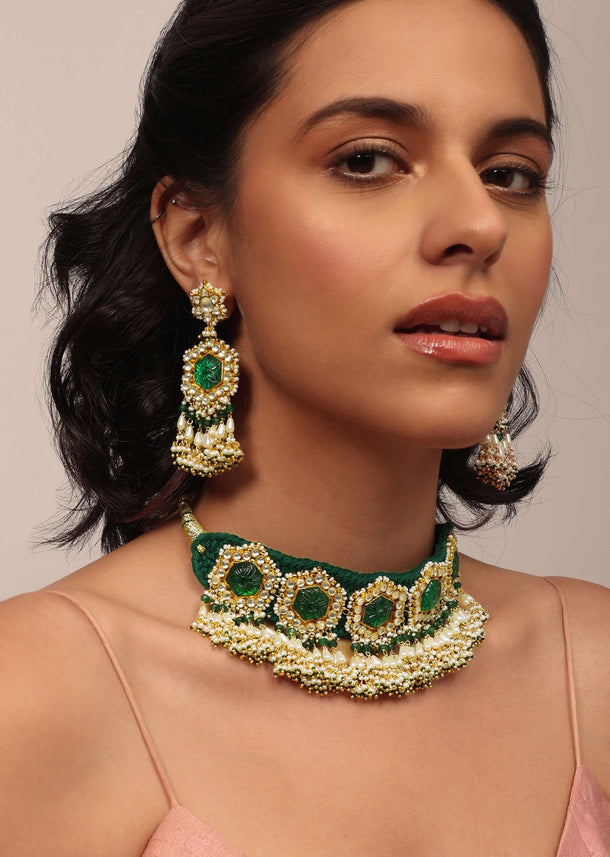 Gold Finish Kundan Choker Set With Beads, Pearls, And Synthetic Emerald Stones