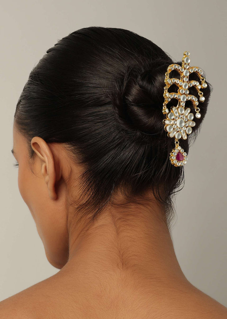 Gold Finish Kundan Hairpin Adorned With Synthetic Stones