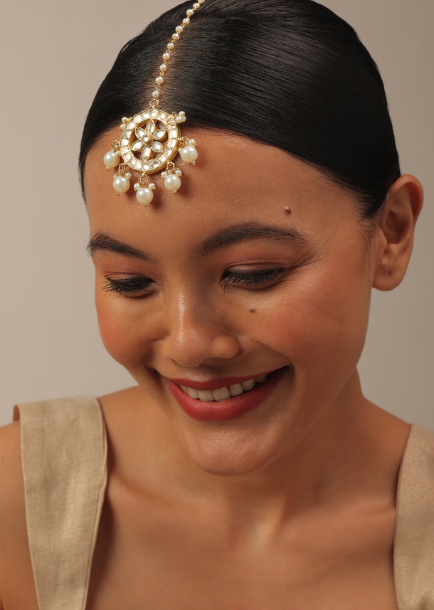 Gold Finish Kundan Polki Maangteeka With Pearls And Beads