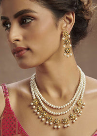 Gold Plated Freshwater Pearls And Kundan Necklace Set