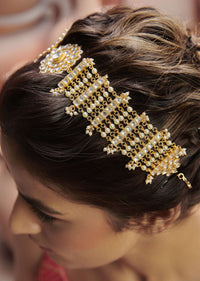 Gold Plated Kundan Head Band In Silver Alloy