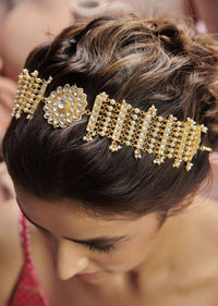 Gold Plated Kundan Head Band In Silver Alloy
