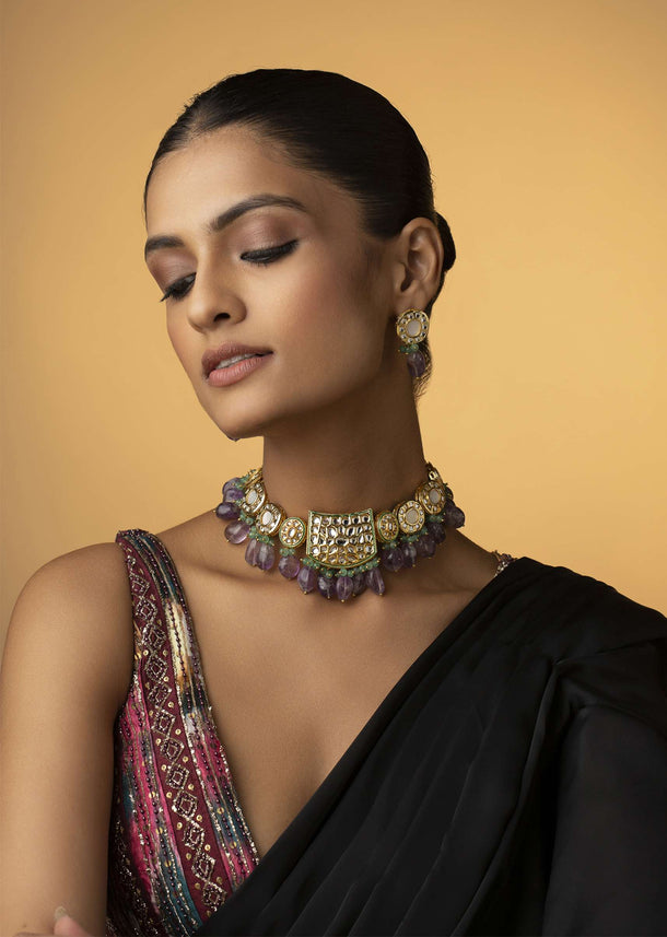 Gold Plated Kundan Necklace Set In Silver Alloy