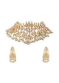 Gold Tone Choker Set With Kundan Work In Mix Metal