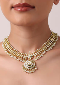 Gold Tone Pendant Kundan Necklace Set With Beads