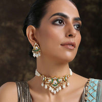 Green And Gold Choker Necklace And Earrings Set Highlighted With Kundan And Shell Pearls By Paisley Pop