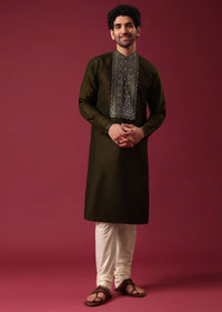 Green Kurta Set In Silk with Leather Work