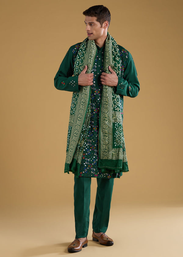 Green Silk Thread Work Men's Kurta Set with Dupatta