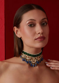 Green And Blue Kundan Choker In Gold Plated Silver Alloy