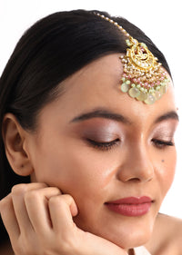 Green And Gold Mix Metal Kundan Maang Tikka