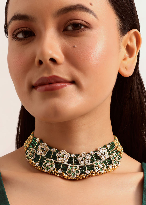 Green And White Temple Jewellery Choker Set In Mix Metal