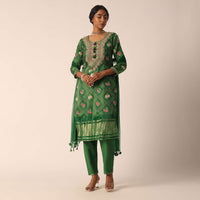 Green Banarasi Bandhani Pant Set With Sequin Embellishments