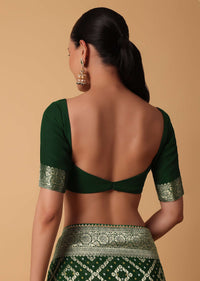 Green Banarasi Georgette Saree With Zari Bandhani Weave And Unstitched Blouse Piece