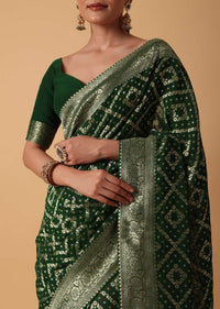 Green Banarasi Georgette Saree With Zari Bandhani Weave And Unstitched Blouse Piece