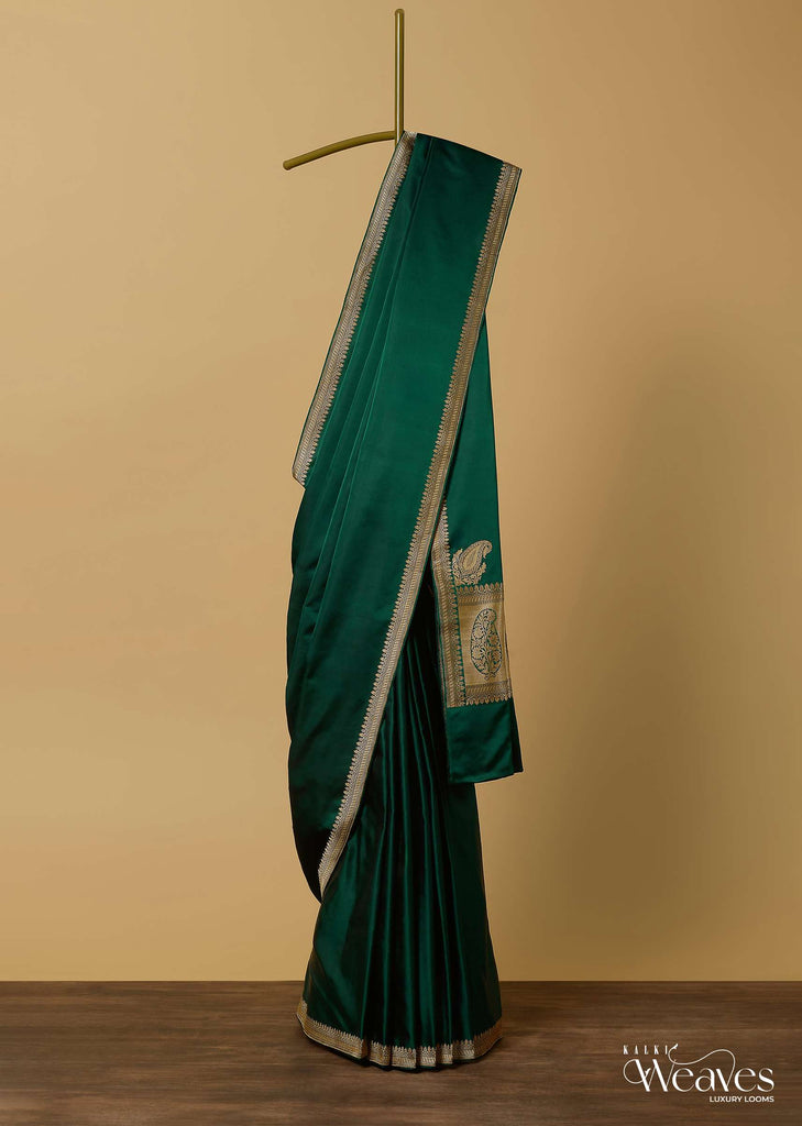 Green Banarasi Satin Crepe Saree With Zari Border And Unstitched Blouse Piece