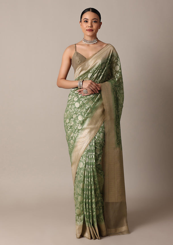 Green Chanderi Cotton Saree With Zari Floral Motifs And Unstitched Blouse Piece