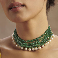 Green Choker In Gold Plated Silver Alloy