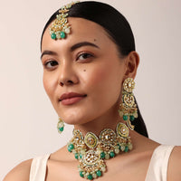 Green Kundan Choker Set With Beads And Pendant Drops