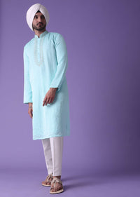 Green Kurta Set In Raw Silk With Threadwork