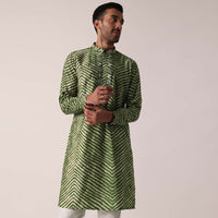 Green Lehariya Print Kurta For Men