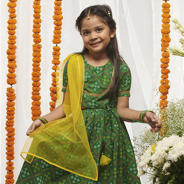 Kalki Girls Green Lehenga Choli In Cotton With Bandhani Print All Over By Tiber Taber