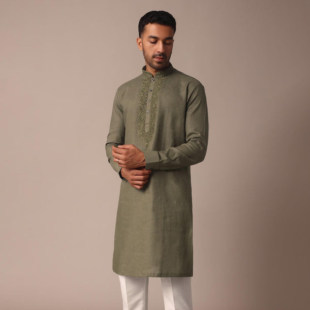 Green Linen Kurta With Intricate Yoke Work