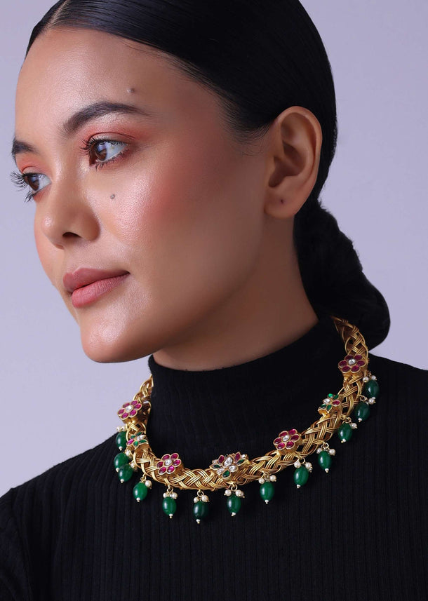 Green Meenakari Choker Necklace In Gold Finish With Pearls