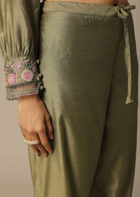 Green Pant Set With Resham Work