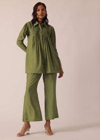 Green Pleated co ord set In Chanderi With Belt