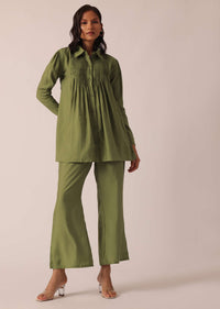 Green Pleated co ord set In Chanderi With Belt