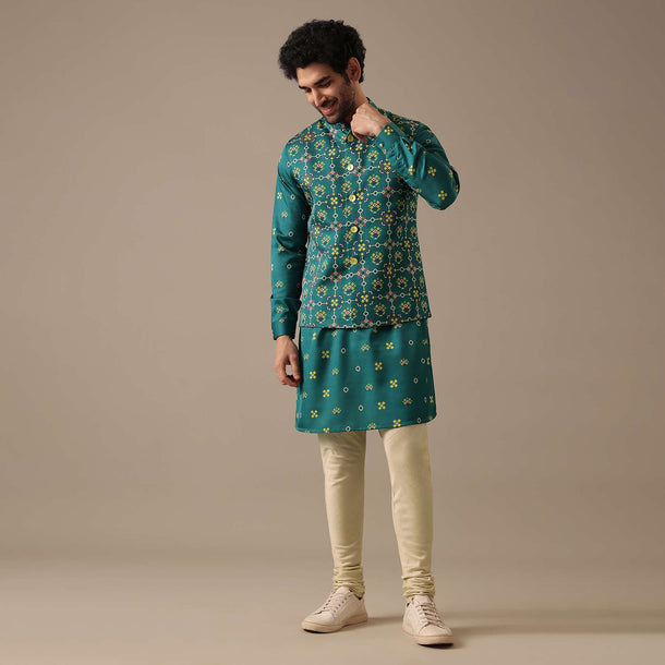 Green Printed Bundi And Kurta Set In Silk