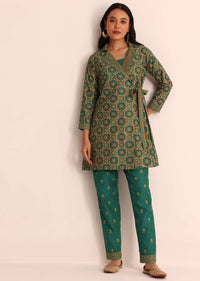 Green Printed Silk Kurta And Pant