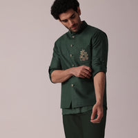 Green Short Kurta And Bandi Featuring Embroidery Detailing