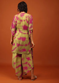Grass Green Tie Dye Kaftan Set In V Neckline With A Tie-Up Tassel Dori At The Front