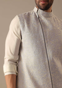 Grey Bundi And Asymmetric Kurta Set In Silk