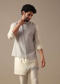 Grey Bundi And Asymmetric Kurta Set In Silk