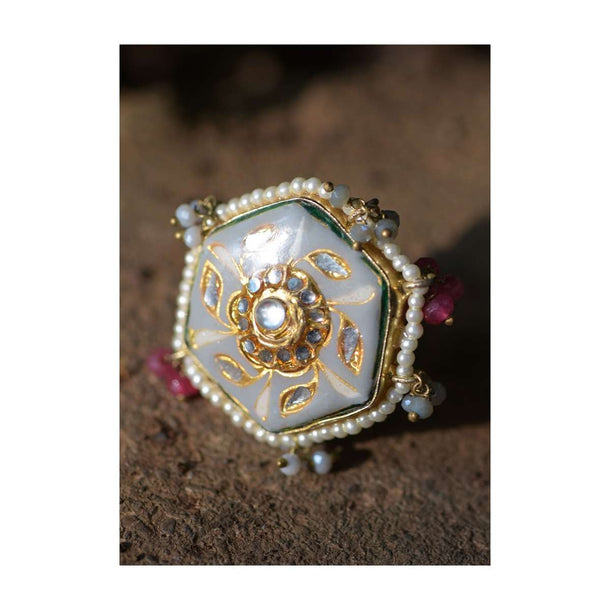 Grey Hexagon Ring With Carved Floral Pattern, Kundan, Pearls And Colorful Beads