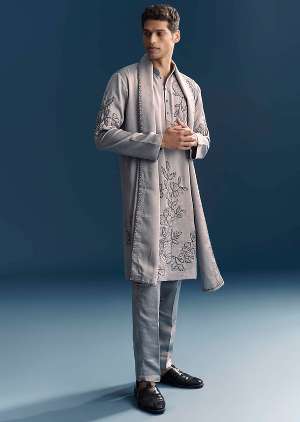 Grey Kurta Set For Men With Thread And French Knot Embroidery