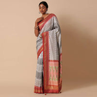 Grey Dola Silk Saree With Patola Print And Unstitched Blouse Piece