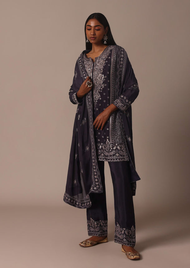 Grey Embellished Pant Set In Chinnon With Thread Embroidered Kurta