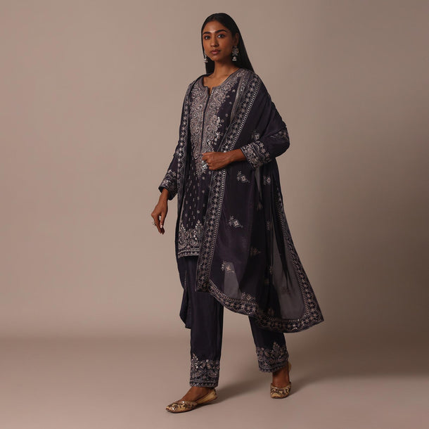 Grey Embellished Pant Set In Chinnon With Thread Embroidered Kurta