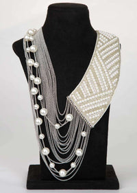 Half and half style fancy party wear necklace in chain string and fabric base