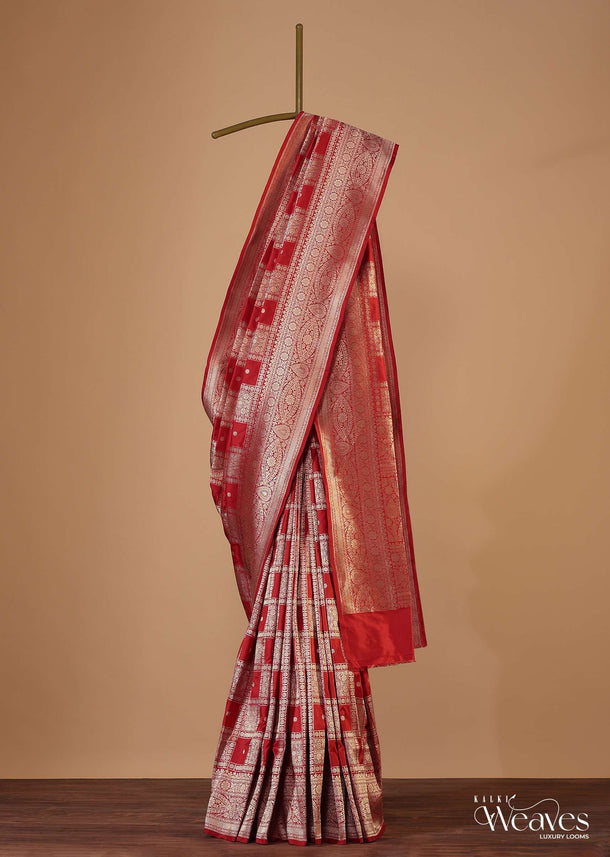 Fiery Red Zari Banarasi Saree In Katan Silk With Single Zari Work And Unstitched Blouse