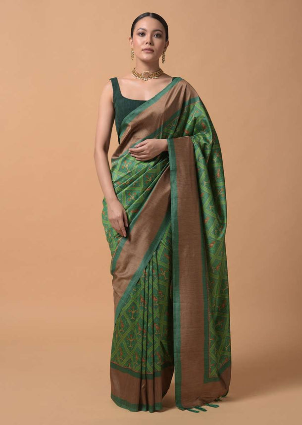 Green Saree In Silk With Printed Patola Jaal Design Online - Kalki Fashion