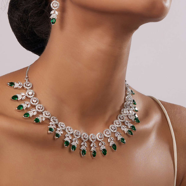 Emerald Green Stone And Diamond Necklace Set In Silver Plated Alloy