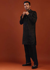 Black Festive Kurta In Mini Silk With Lucknowi Embroidery