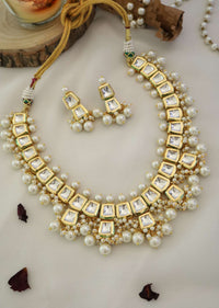 Kundan Necklace Set