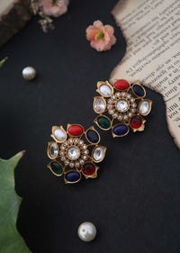 Navrattan Kundan Studs