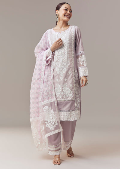 Lavender Pakistani Style Kurta Set With Thread Work And Dupatta